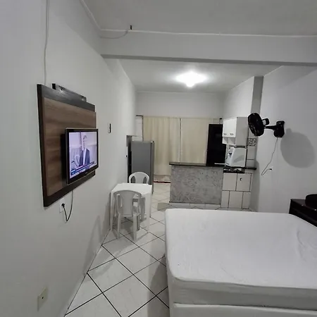 Hotel Pousada Gomes Planaltina  Exterior photo